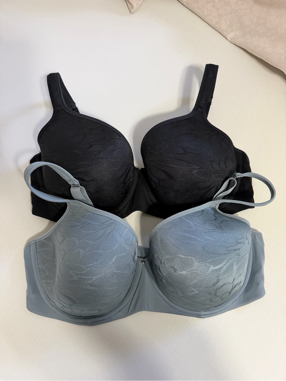 EUC CACIQUE Everyday Smooth T-Shirt Bras